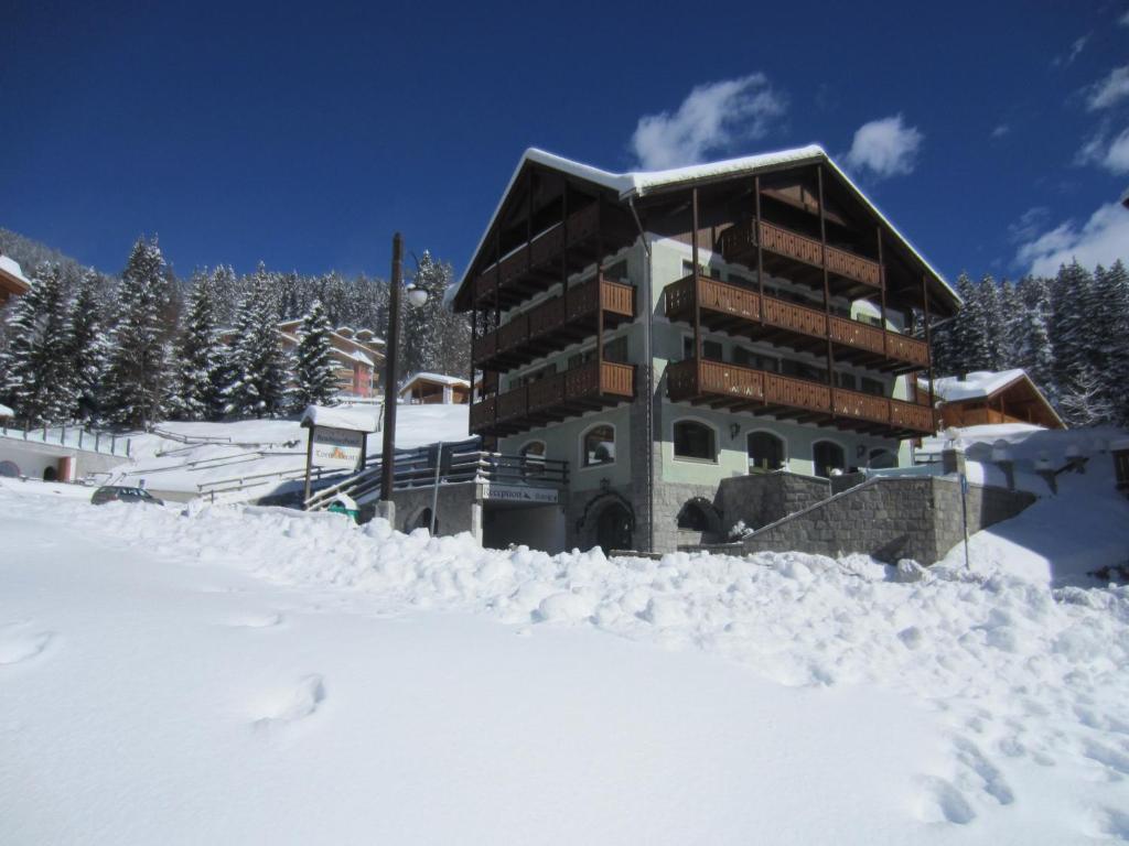 Rta Torre Del Brenta Lejlighedshotel Madonna Eksteriør billede